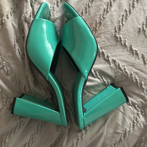 Madden girl green pumps - Picture 3 of 5